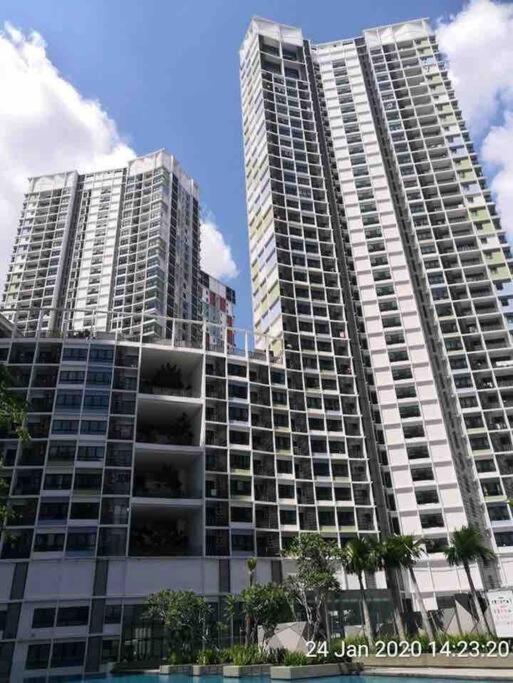 Apartment I-city At By Landmark