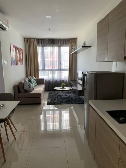 Apartment I-city At By Landmark